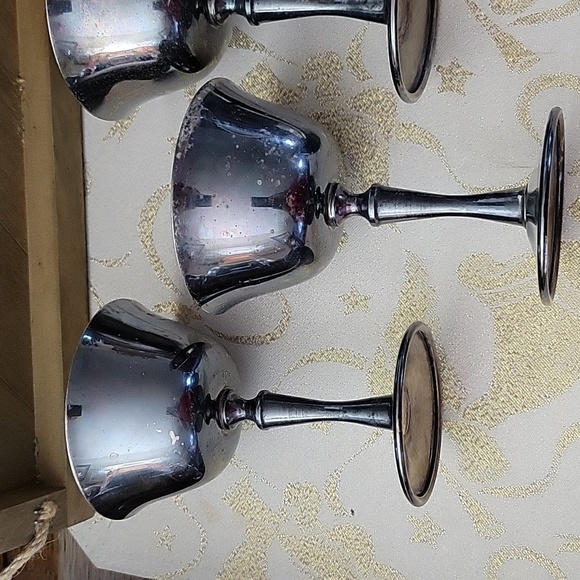 4 Vintage Patina Silver-plated EL de Uberti Italy Champagne Dessert Goblets - Picture 4 of 5